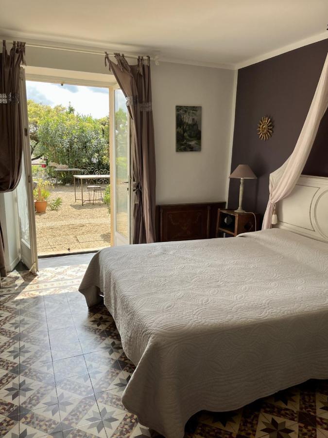 La Maison De Justine Grimaud Bagian luar foto