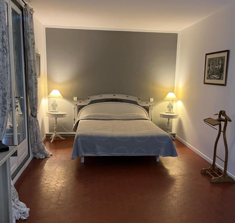 La Maison De Justine Grimaud Bagian luar foto