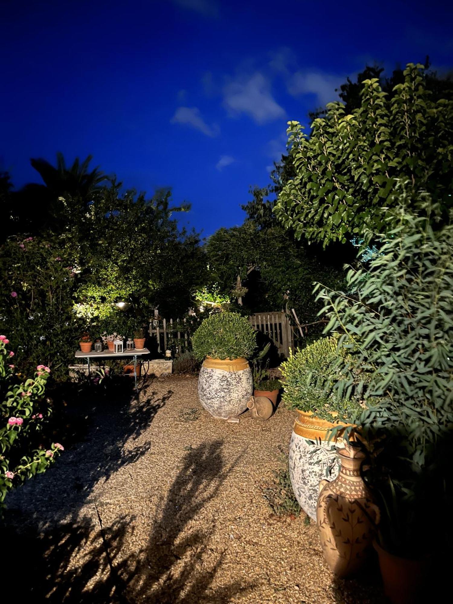 La Maison De Justine Grimaud Bagian luar foto